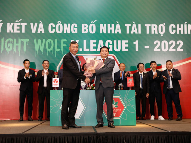 Bóng đá - Bóng đá Việt Nam tiến xa ở châu Á, V-League đón nhà tài trợ mới