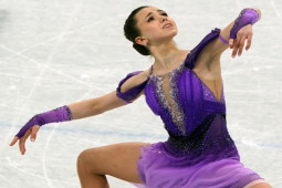 Thể thao - Nóng Olympic: Mỹ nhân bị "quấy rối", "Soái ca" nhận hơn vạn lời chê