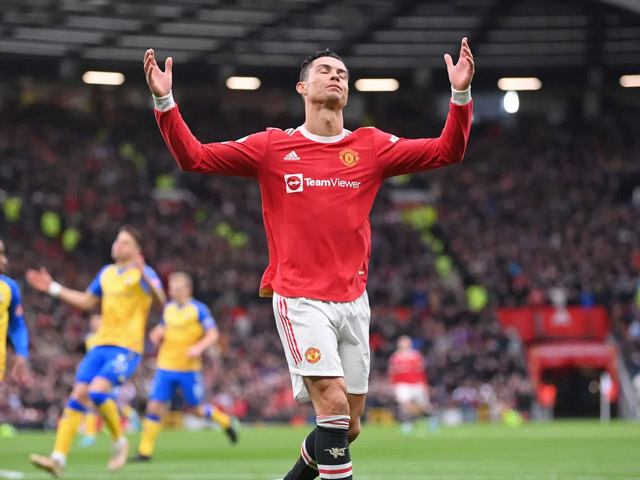 Bóng đá - Ronaldo tịt ngòi trận thứ 6 liên tiếp: Bỏ lỡ không tưởng, bị từ chối bàn thắng