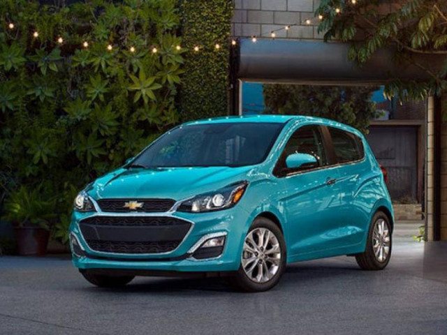 Ô tô - Top 10 mẫu xe hơi có giá bán rẻ nhất tại Mỹ năm 2022