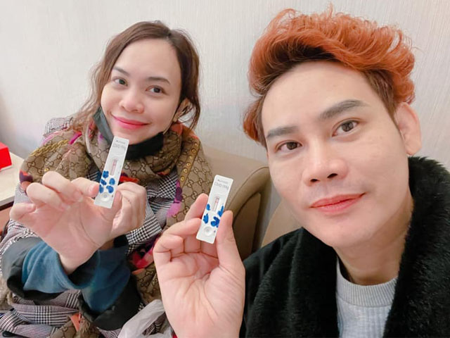 Giải trí - MC "Hãy chọn giá đúng" đưa vợ đi khắp Việt Nam hậu giãn cách xã hội