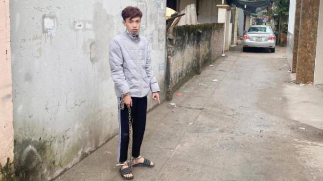 Nguyễn Hùng Dũng trong buổi thực nghiệm hiện trường