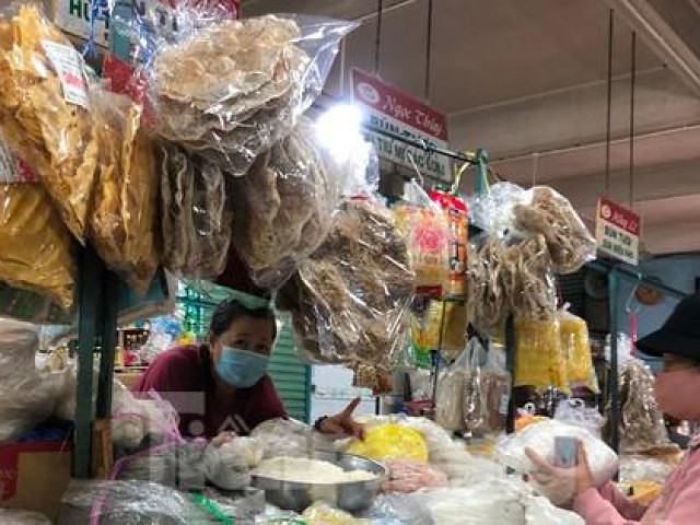 Thị trường - Tiêu dùng - Đồ chay ngày rằm: Tăng sản lượng gấp 2-3 lần vẫn cháy hàng