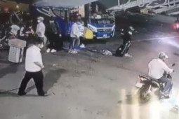 Clip: Hình ảnh nam sinh viên tại bến xe Miền Đông trước khi “mất tích” bí ẩn