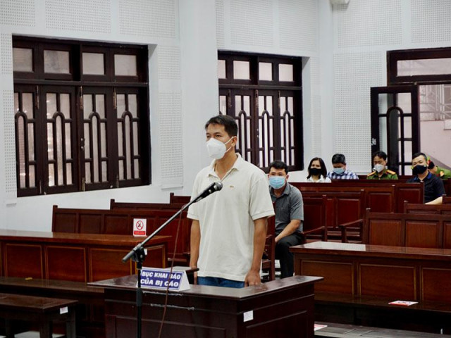 Pháp luật - Vụ đòi bồi thường oan bị khởi tố tiếp: Tòa vẫn tuyên 2 bị cáo có tội