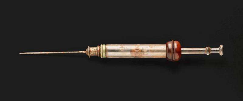 Who invented the syringe and the journey to improve this most important medical device - 5