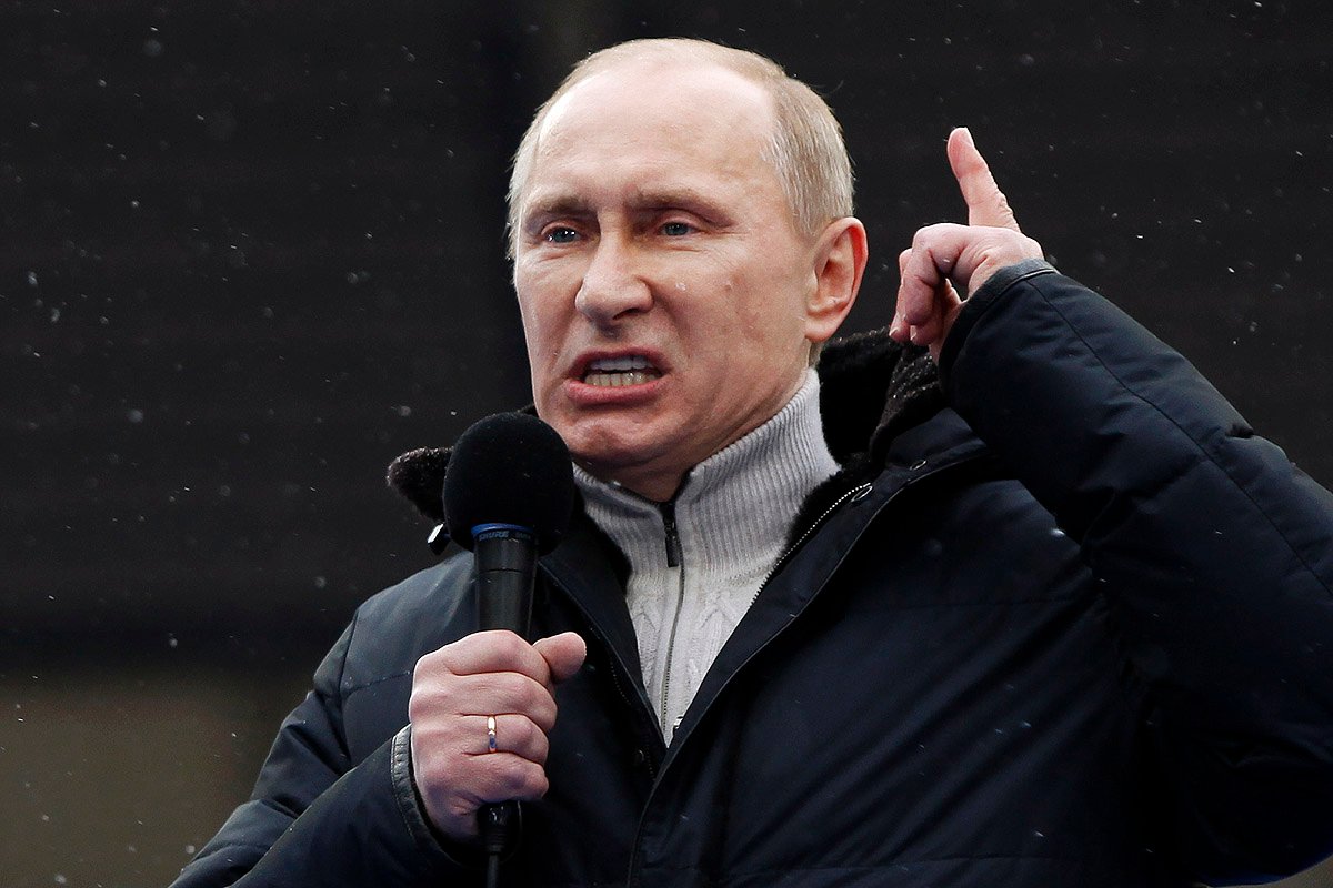 Tổng thống Nga Putin thường xuyên nhấn mạnh Ukraine – Nga là “một dân tộc” (ảnh: CNN)