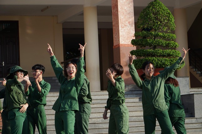 Để học kỳ quân sự trở nên thú vị và an toàn: Mời bạn "bỏ túi" ngay những lưu ý này! - 6