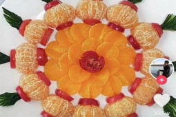 Bạn trẻ - Cuộc sống - Anh em sinh đôi nấu cơm cho mẹ khiến ai cũng nức nở khen ngợi