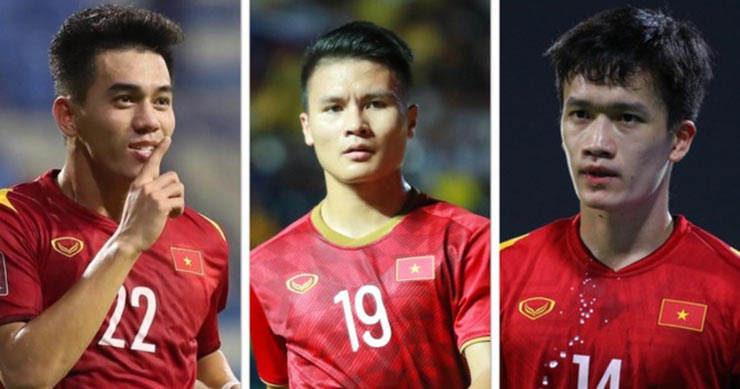 Top 3
ứng cử viên sáng giá tranh giải "Quả bóng vàng Việt Nam" năm 2021:
Tiến Linh (trái), Quang Hải (giữa) và Hoàng Đức