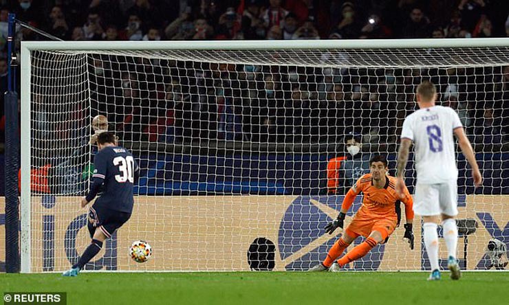 Messi thành vua hỏng phạt đền Cúp C1: Xavi bênh vực, vẫn tin vĩ đại nhất - 1