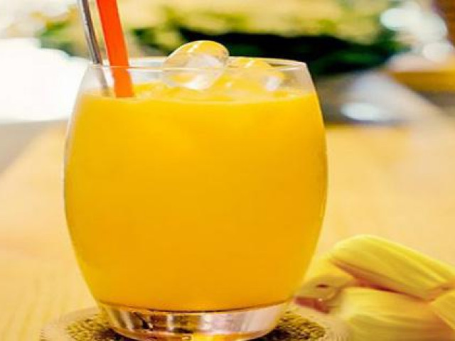 Sức khỏe đời sống - 6 nhóm thực phẩm "đại kỵ" với người bị sốt, muốn nhanh khỏi cần tránh xa