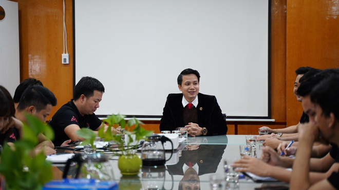 CEO trẻ Nguyễn Đức Diệm chia sẻ kinh nghiệm kinh doanh phòng net - 1