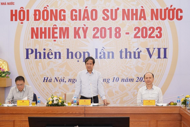 Bộ trưởng Bộ Giáo dục và Đào tạo Nguyễn Kim Sơn chủ trì phiên họp của Hội đồng Giáo sư Nhà nướcẢnh: HỘI ĐỒNG GIÁO SƯ NHÀ NƯỚC