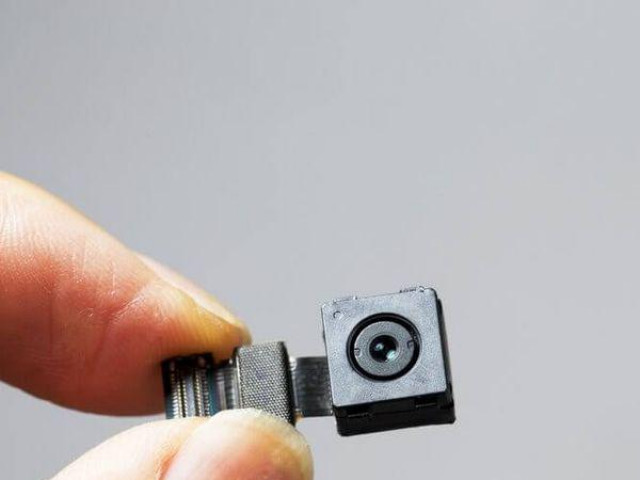 Thế giới - Nữ nhân viên tìm được vật lạ trong nhà vệ sinh, vạch trần âm mưu đáng sợ của đồng nghiệp