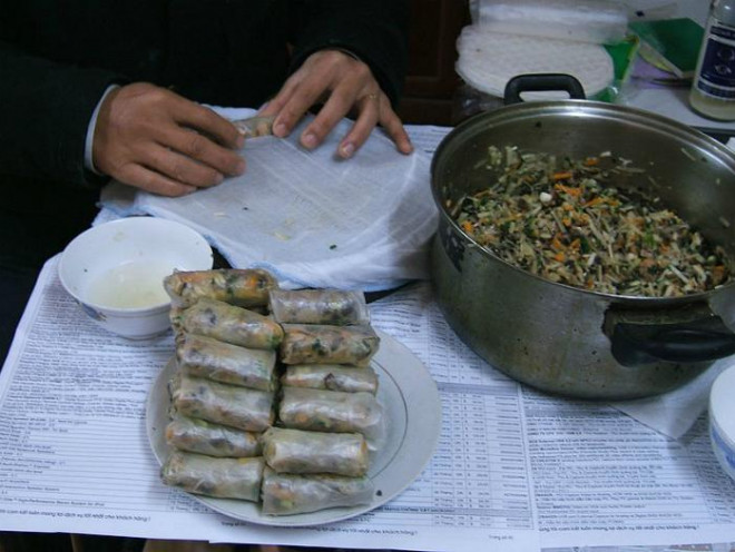 Bí quyết làm món nem rán thơm ngon vô cùng của người Hà Nội