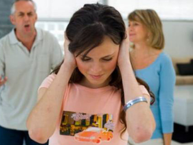 Bạn trẻ - Cuộc sống - Bố chồng hành hạ đủ đường, con dâu choáng váng khi biết lí do vì sao bị ghét