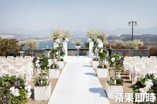 Hyun Bin và Son Ye Jin hé lộ địa điểm đắt đỏ tổ chức đám cưới - 2