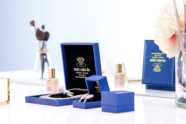 Doanh nhân Hoàng Thanh Nga: Nhà sáng lập thương hiệu trang sức cao cấp Ngọc Châu Âu - 2