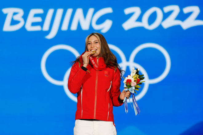 VĐV đoàn Trung Quốc Eileen Gu