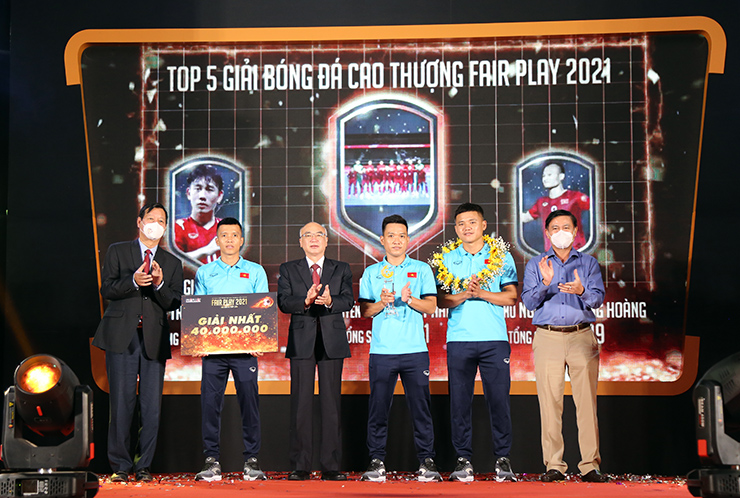 ĐT futsal Việt Nam đăng quang giải Fair Play 2021.