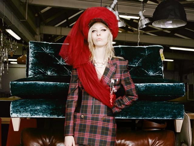 Thời trang - Bộ sưu tập Thu/Đông 2022 của Vivienne Westwood