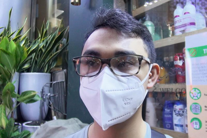 Trong buổi trao đổi với PV, Khiêm cho biết mình từng theo học ở Trường ĐH Hồng Bàng, Trường ĐH Y Dược TP.HCM. Ảnh: PV