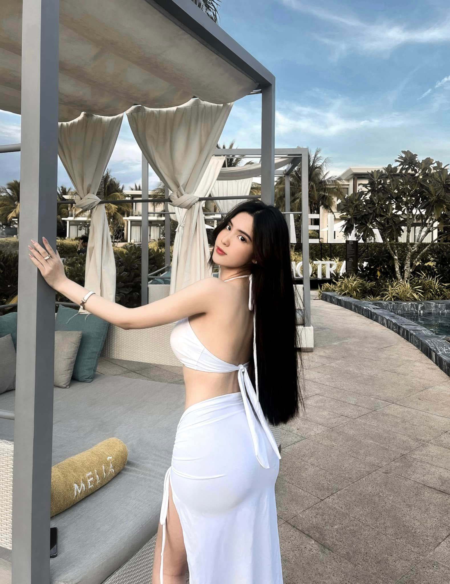 Cô gái Đồng Tháp nổi "rần rần" trên báo Trung Quốc khoe đường cong vạn người mê - 3