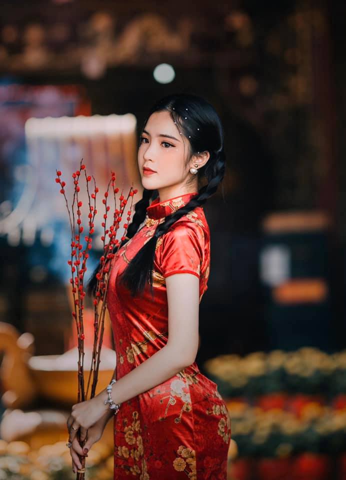 Cô gái Đồng Tháp nổi "rần rần" trên báo Trung Quốc khoe đường cong vạn người mê - 4