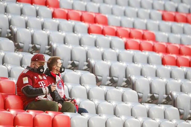 Thiếu vắng khán giả khiến nguồn thu của Bayern Munich bị ảnh hưởng nghiêm trọng