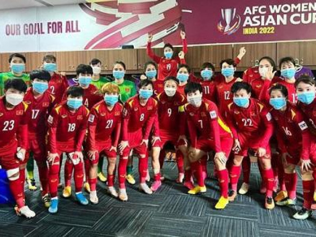 Bạn trẻ - Cuộc sống - Nhật ký "cảm nắng" Đội tuyển bóng đá nữ Việt Nam: Càng "bóc" càng thêm yêu!