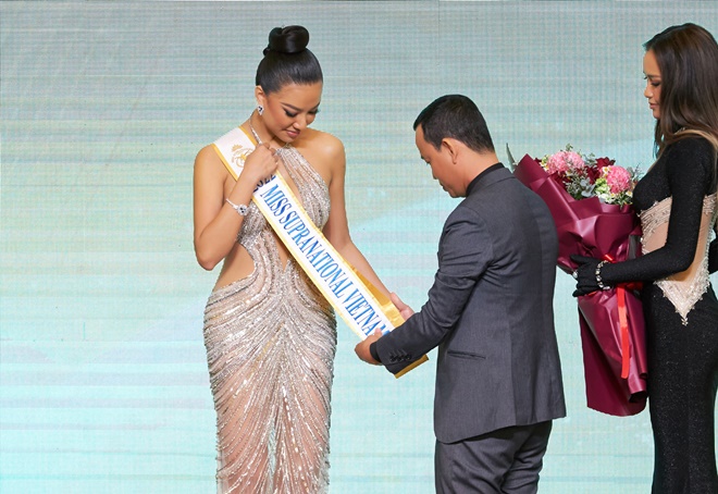 "Trùm Hoa hậu" Phúc Nguyễn nói về cơ hội của Kim Duyên ở Miss Supranational 2022 - 4