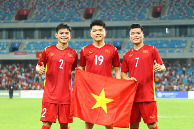 Quỹ Hỗ trợ tài năng trẻ Việt Nam thưởng U23 Việt Nam 200 triệu, VFF thưởng 1,5 tỷ đồng - 1