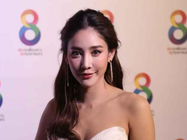 Giải trí - Tìm thấy thi thể sao nữ 'Chiếc lá cuốn bay' sau gần 2 ngày rơi xuống sông