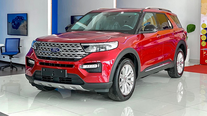 Cận cảnh Ford Explorer thế hệ mới tại đại lý, bị chênh giá vì lượng hàng về ít - 5