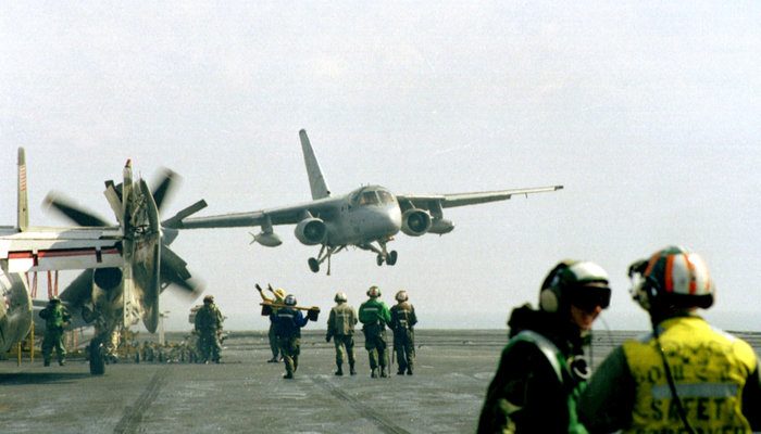NATO không kích Nam Tư (ảnh: NI)