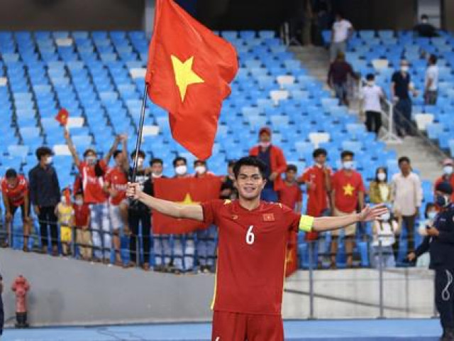 Tin tức trong ngày - Đội trưởng U23 Dụng Quang Nho: Tôi xin về Bình Thuận thắp nhang cho bà ngoại