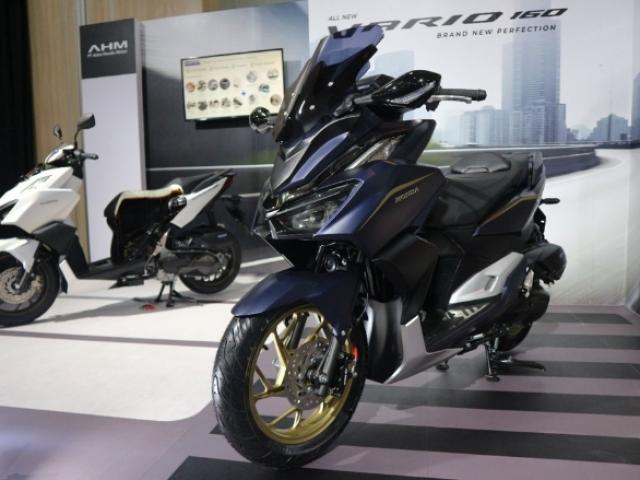 Thế giới xe - "Lóa mắt" với Click 160 Touring lên đồ cực chất