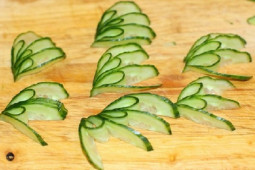 Ẩm thực - 3 kiểu cắt tỉa dưa chuột độc đáo, cho món ăn thêm phần bắt mắt