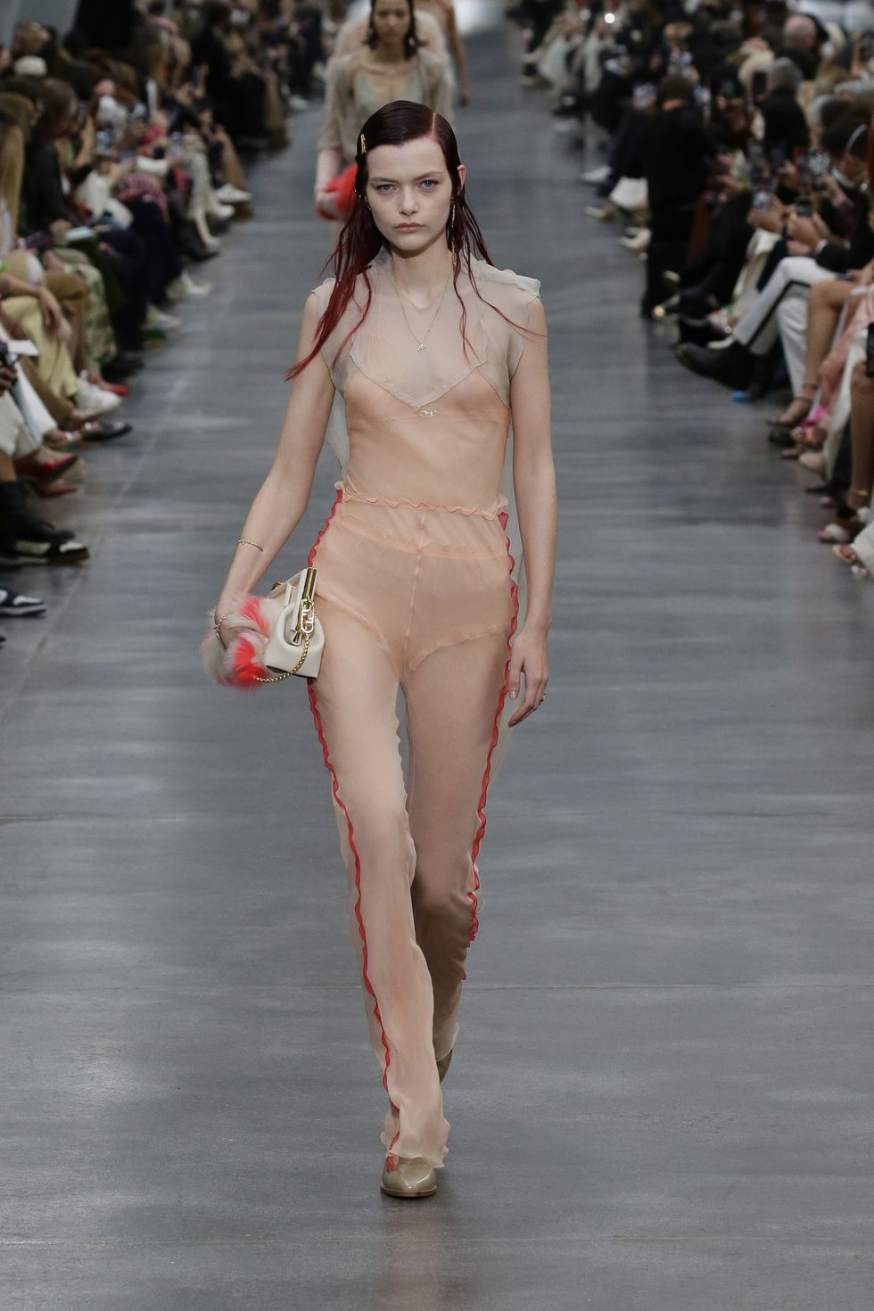 Kim Jones khẳng định mình là nhà lịch sử thời trang số một thế giới - 2