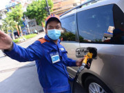 Kinh doanh - Nóng tuần qua: Nguồn xăng có đủ cung ứng cho thị trường trong nước?