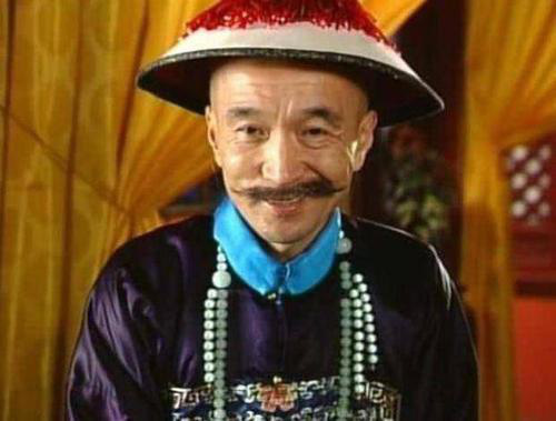Lý Bảo Điền hóa thân thành vai diễn Lưu Dung kinh điển nhất màn ảnh.