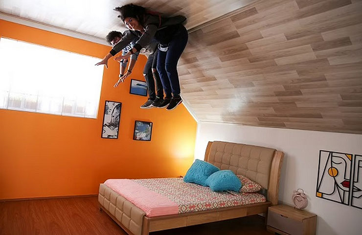 11. Casa Loca mang tới sự vui vẻ, thích thú và phấn khích cho người dân Colombia sau khi được du lịch trở lại. Mỗi ngày nơi này đón hàng trăm lượt khách, mang lại một khoản lợi nhuận lớn cho ông Fritz Schall.
