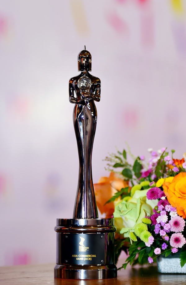 ACB liên tiếp nhận nhiều giải thưởng danh giá trong khu vực, củng cố vị thế trong ngành tài chính ngân hàng - 2