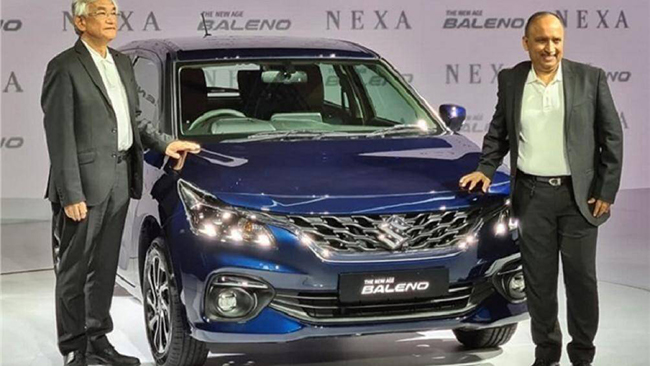 Suzuki vừa chính thức giới thiệu Baleno thế hệ mới tại thị trường Ấn Độ với giá từ 635.000 - 949.000 Rupee (khoảng 193 - 289 triệu đồng)

