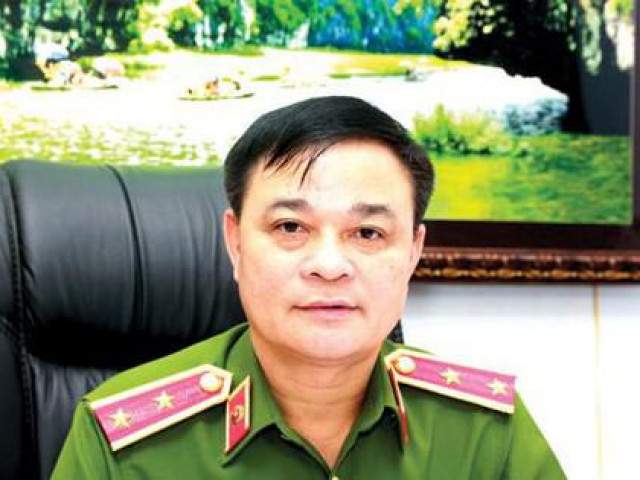 Tin tức trong ngày - Trung tướng Phạm Quốc Cương thôi giữ chức Tư lệnh Cảnh sát cơ động