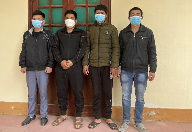 4/5 con bạc bị Công an huyện Thạch Thành tạm giữ hình sự