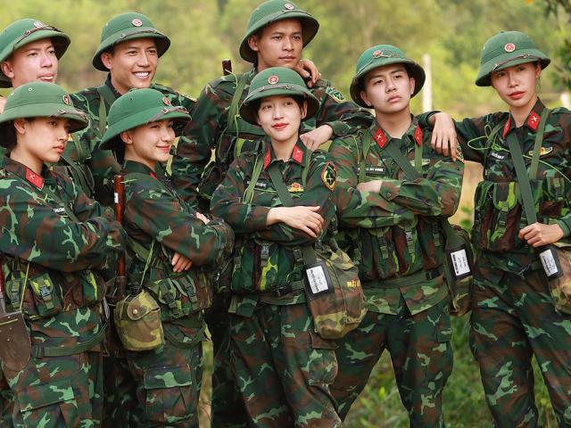 Giải trí - Lộ diện dàn "Sao nhập ngũ 2022": Hòa Minzy có làm nên dấu ấn?