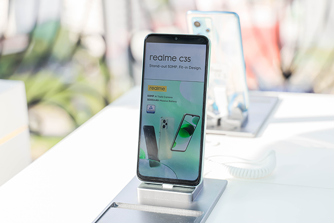Realme ra mắt bộ tứ smartphone tại Việt Nam, thiết kế siêu đẹp - 5