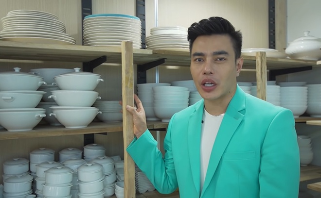 Một người bạn trong căn bếp của Lý Nhã Kỳ.